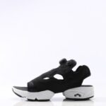 今年はポンプフューリーのサンダルが来る!厳選コーデ15選